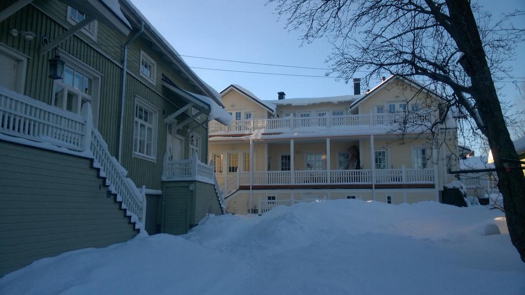Turusensaha Guesthouse Oulu Esterno foto