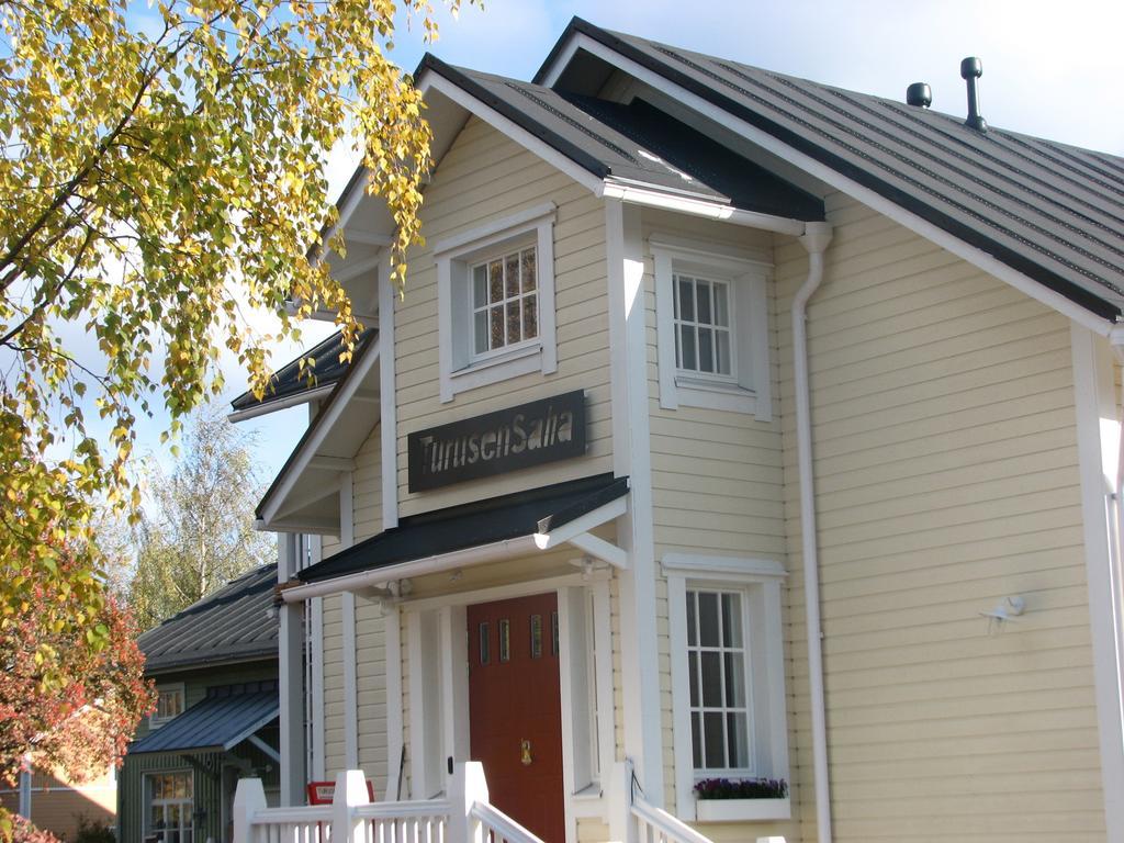 Turusensaha Guesthouse Oulu Esterno foto